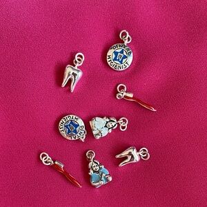 Set of 8 dental hygienist charms - 0021F4